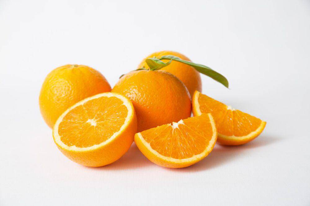 jeruk kaya vitamin C (freepik.com/pch.vector)