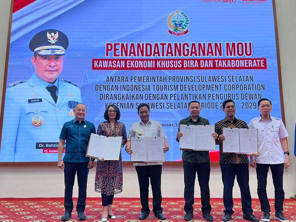 Penandatanganan kerja sama pengembangan Kawasan Ekonomi Khusus (KEK) Bira dan Taka Bonerate. (dok. ITDC)