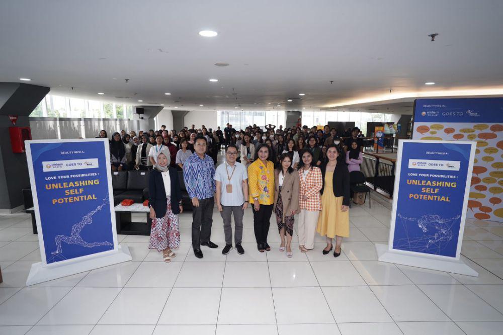 Uni-Charm Indonesia Goes to Binus, Warnai International Women's Day