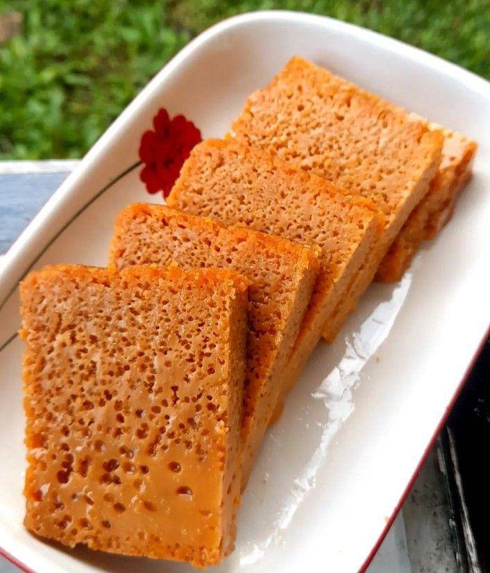 Kue delapan jam, kue basah khas Palembang (IDN Times/Dok. Foods.id)