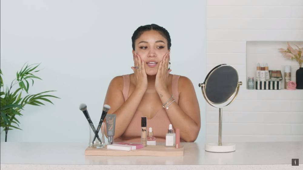 Persiapkan kulit dengan skincare sebelum makeup (Youtube.com/Sephora)
