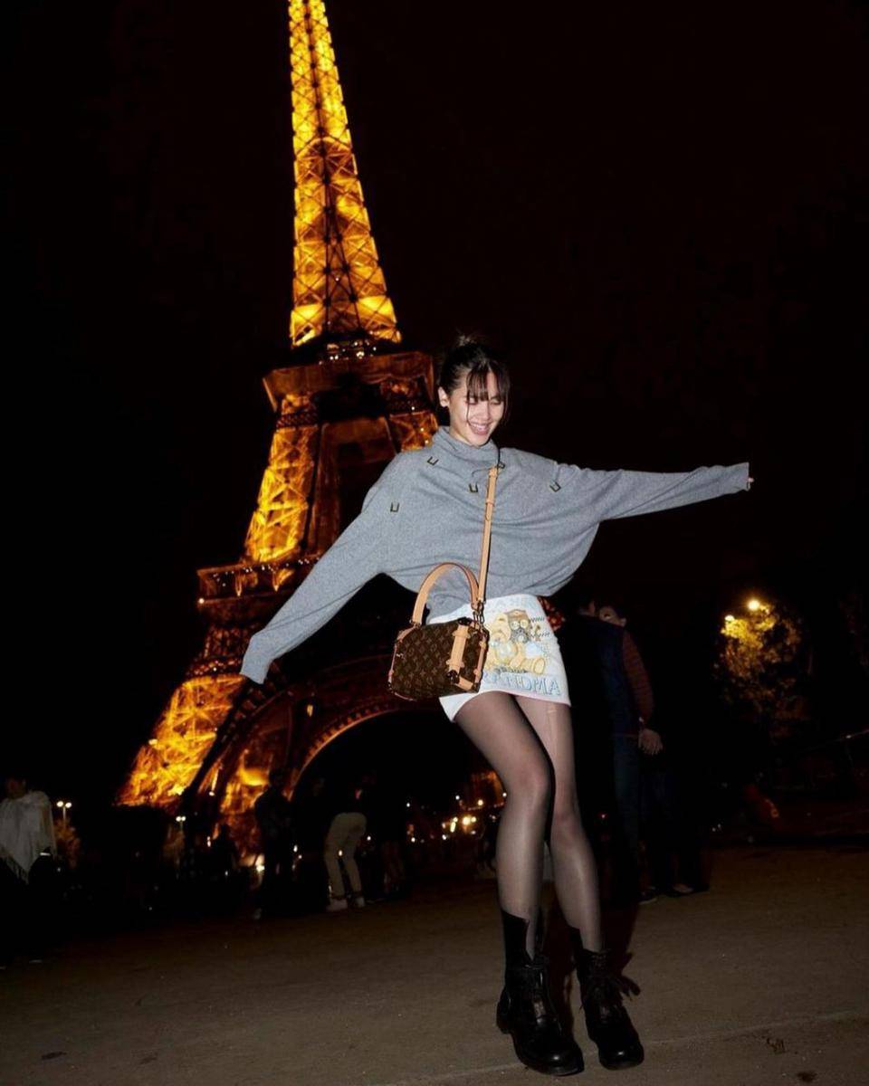 Yaya Urassaya (instagram.com/urassayas)