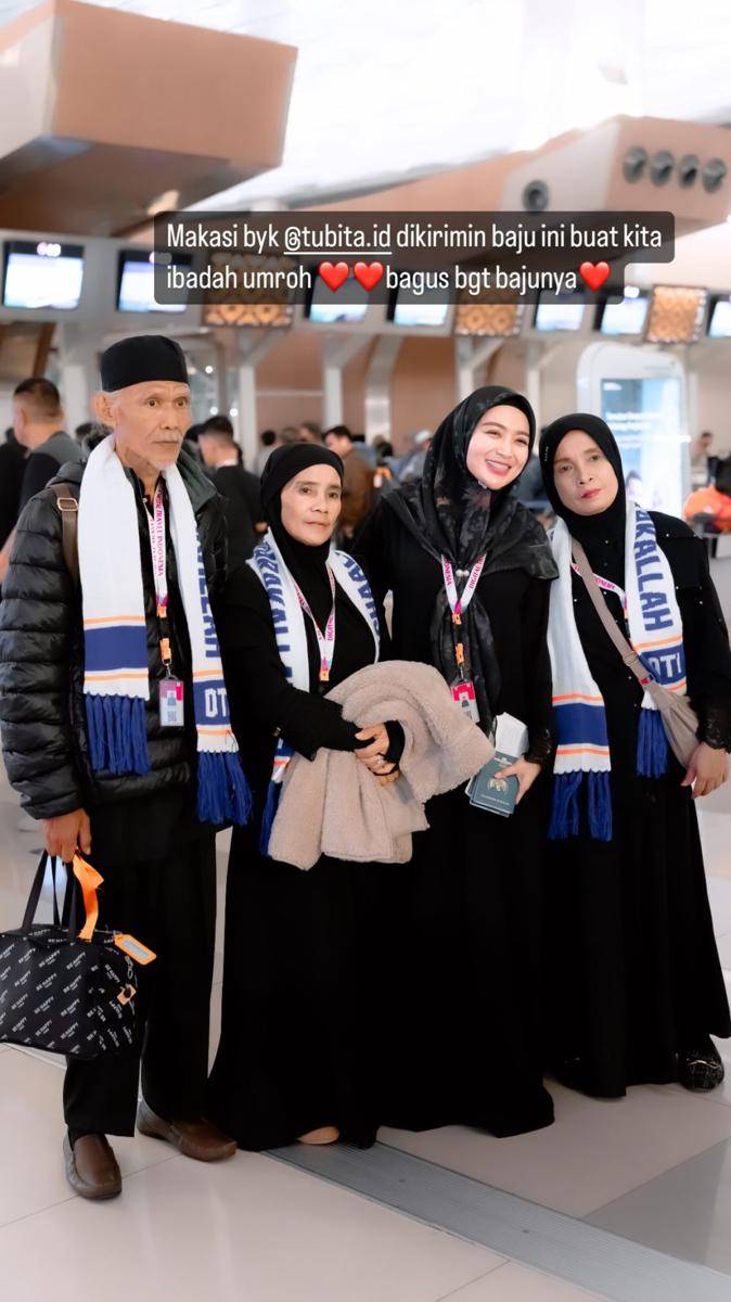 potret Wika Salim berangkat umrah saat Ramadan (instagram.com/wikasalim)