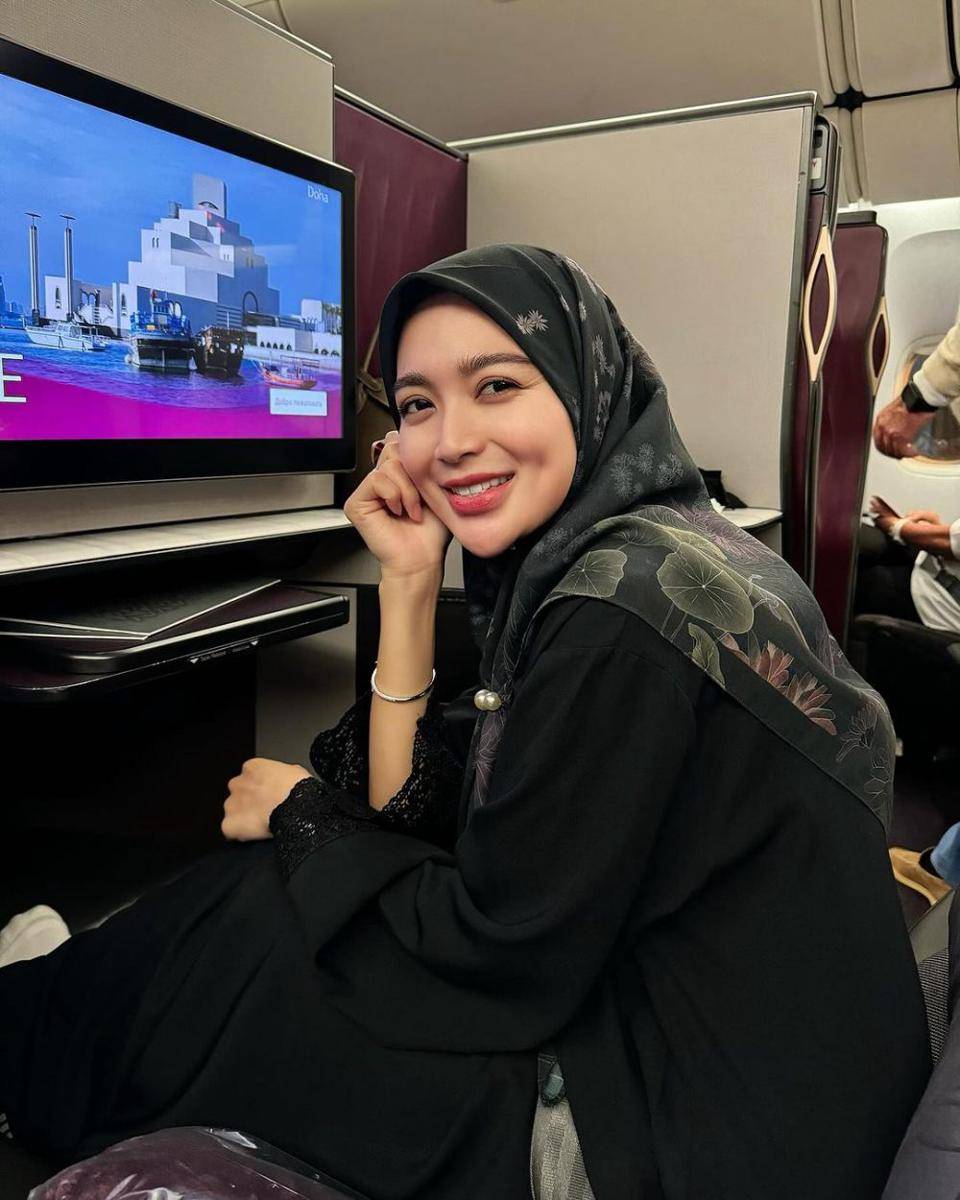 potret Wika Salim berangkat umrah saat Ramadan (instagram.com/wikasalim)