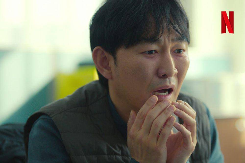 Cuplikan drama Chicken Nugget (dok. Netflix/Chicken Nugget)