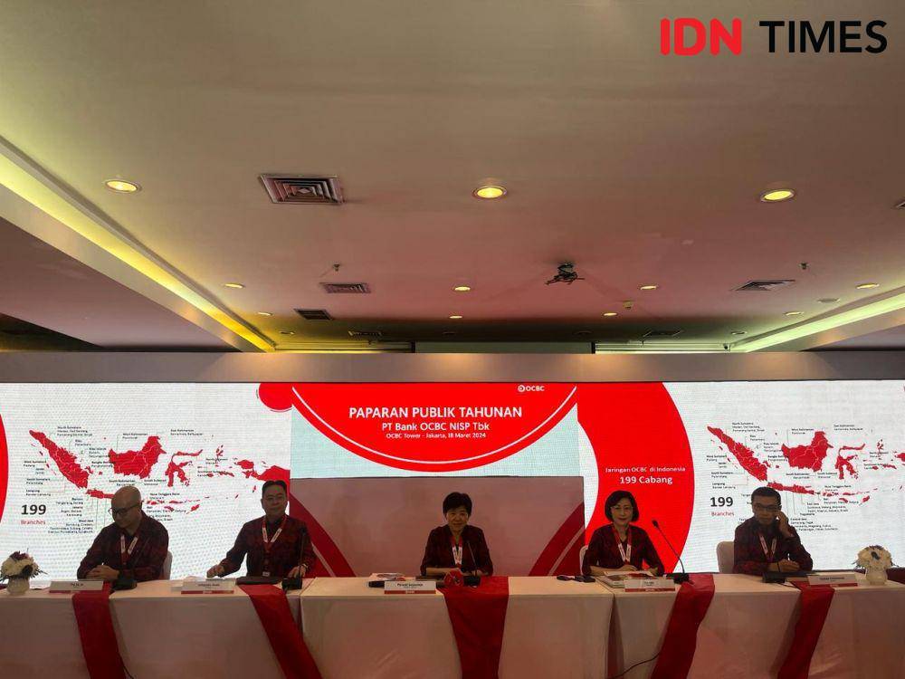 Jajaran Direksi dalam Rapat Umum Pemegang Saham Tahunan OCBC 2024. (IDN Times/Triyan)