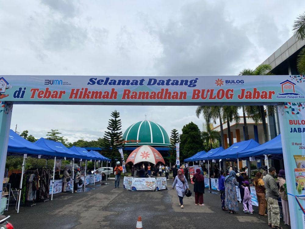 Bulog Jabar Jual Pangan Murah lewat "Bulog SIAGA" Sepanjang Ramadan