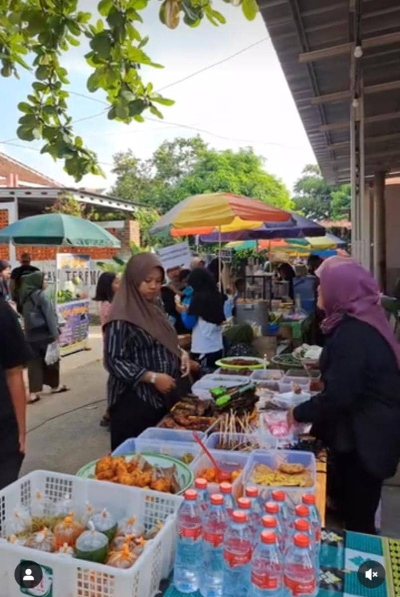 Pasar ramadan payungi (Instagram/payungi_)