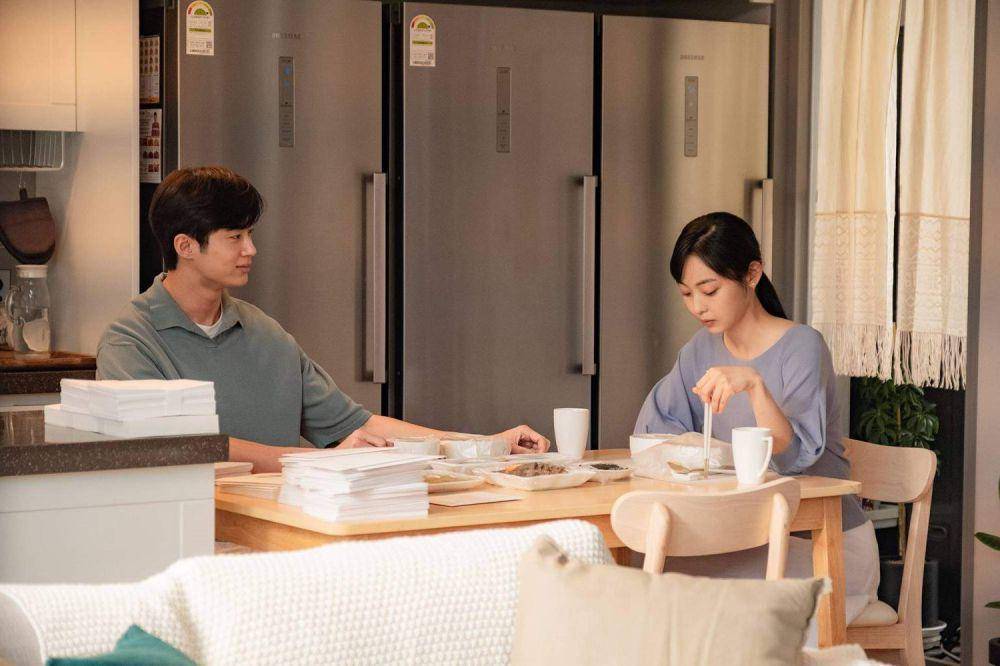 Byeon Woo Seok dan Jeon So Nee dalam film Soulmate (dok. Next Entertainment World/Soulmate)