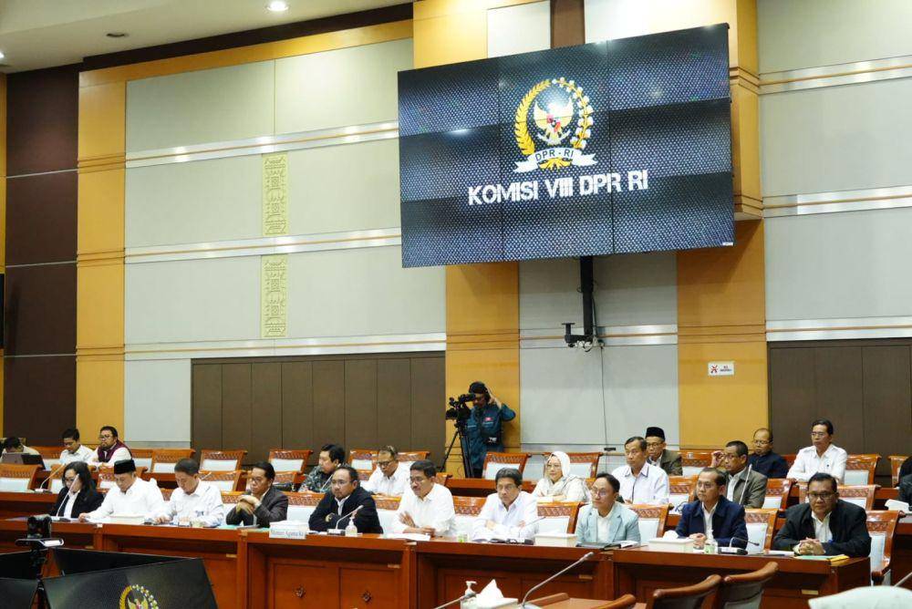 Rapat kerja Komisi VIII DPR 18 Maret 2024 (kemenag.go.id)