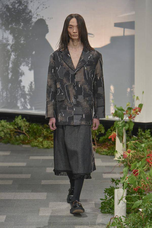 Meagratia F/W '24 di Rakuten Fashion Week Tokyo 2024 (dok. Rakuten Fashion Week Tokyo)