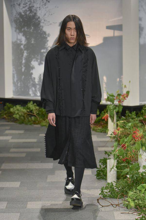 Meagratia F/W '24 di Rakuten Fashion Week Tokyo 2024 (dok. Rakuten Fashion Week Tokyo)