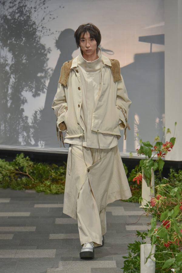 Meagratia F/W '24 di Rakuten Fashion Week Tokyo 2024 (dok. Rakuten Fashion Week Tokyo)