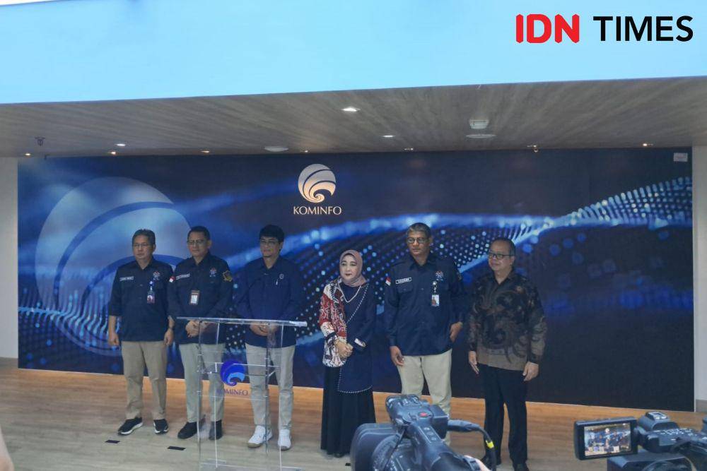 Konferensi pers persiapan pengelolaan manajemen ASN menuju Ibu Kota Nusantara di Kementerian Komunikasi dan Informatika, Selasa (19/3/2024). (IDN Times/Trio Hamdani)