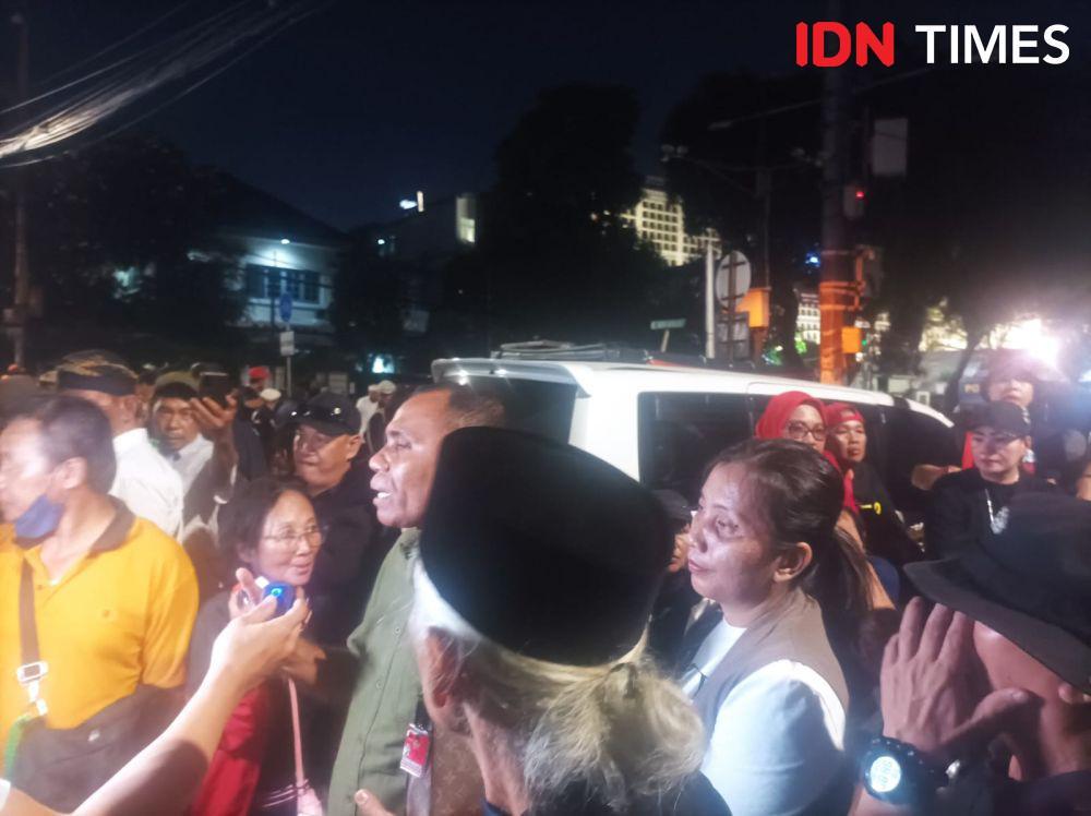 Demo KPU, Massa Teriak Jokowi Pengkhianat PDIP
