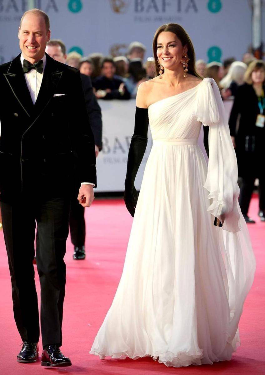 Inspirasi outfit dress elegan ala Kate Middleton. (instagram.com/princeandprincessofwales)