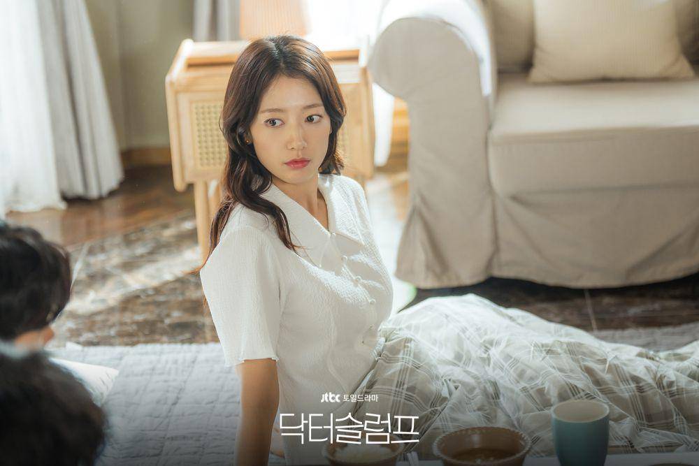 Park Shin Hye di Doctor Slump (dok. JTBC/Doctor Slump)
