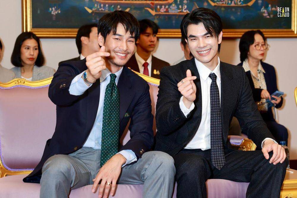Mile dan Apo di The Government House of Thailand (Instagram.com/beoncloud.official)