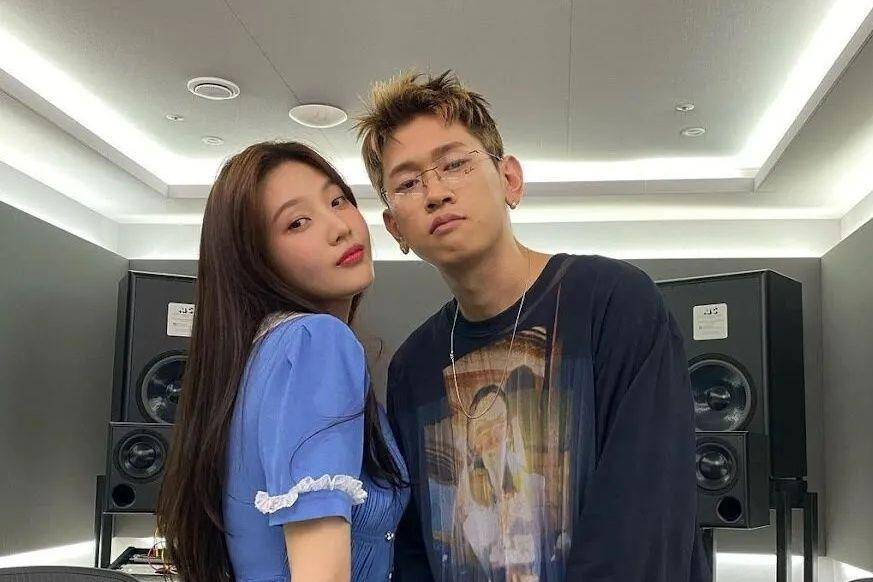 Joy Red Velvet dan Crush (instagram.com/_imyour_joy)