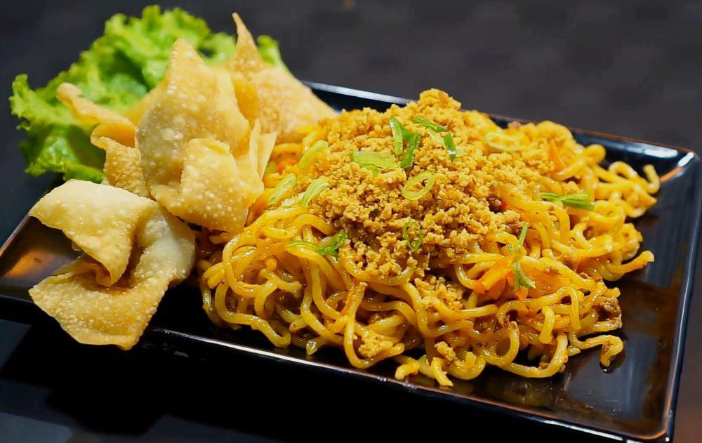 Resep Indomie Gacoan yang Rasanya Mirip Asli, Gak Perlu Ngantri!