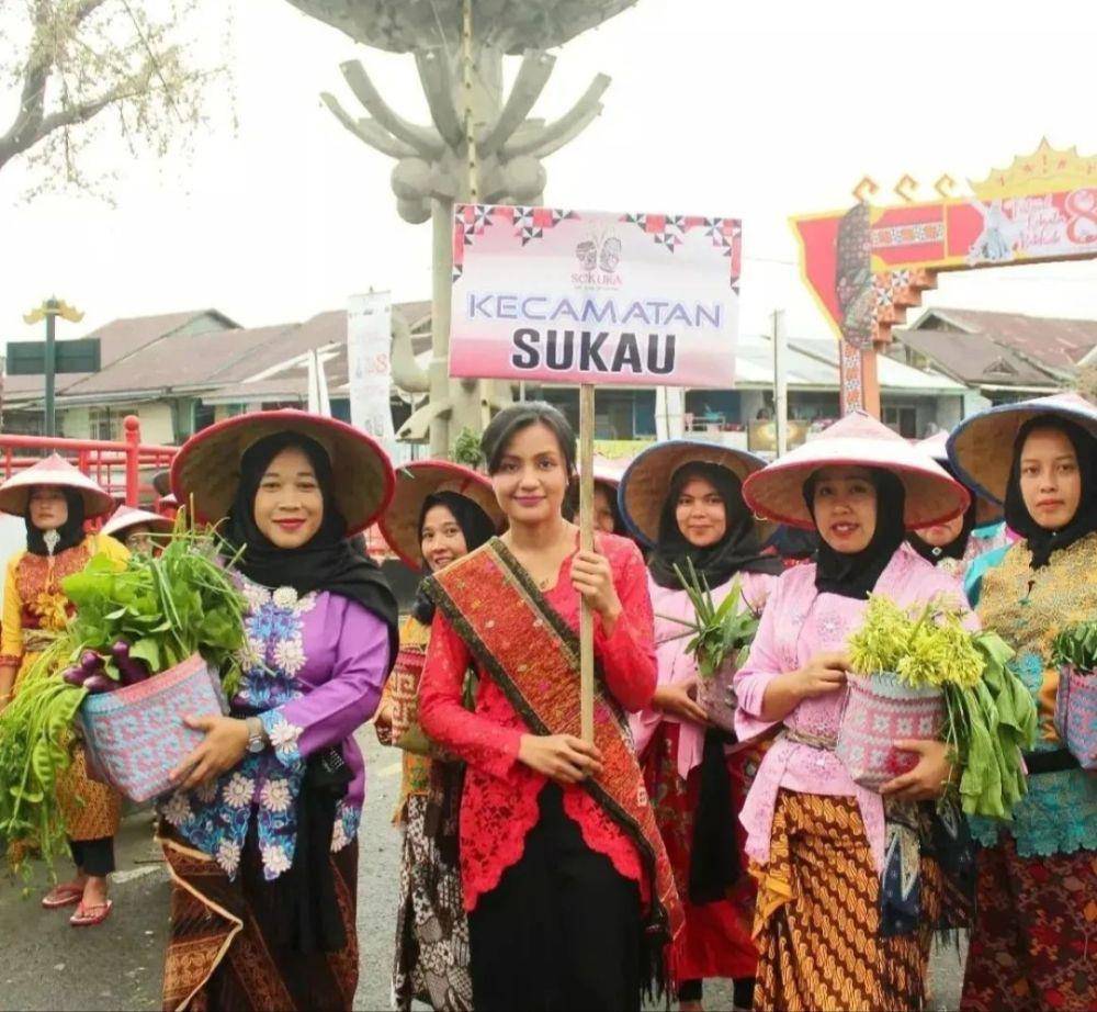 Festival Budaya Sekala Bekhak Lampung Barat (instagram/festivalsekalabekhak)