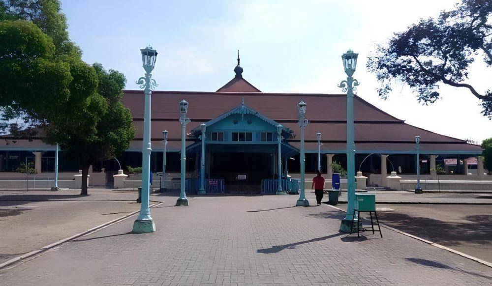 Masjid Agung Surakarta Kauman (instagram.com/indonesia_wonderful78)