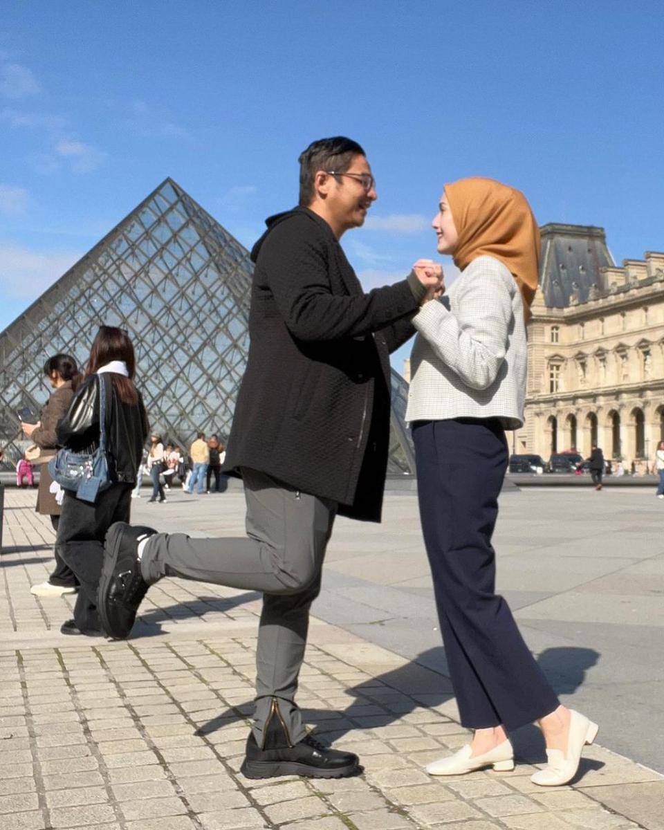 potret Pasha Ungu dan Adelia Pasha di Paris (instagram.com/adeliapasha)