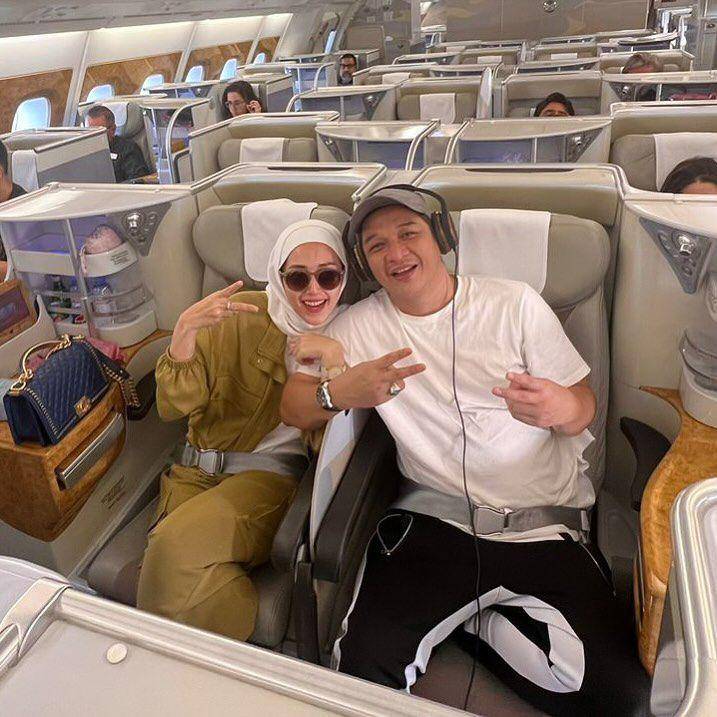 potret Pasha Ungu dan Adelia Pasha di Paris (instagram.com/pashaungu_vm)