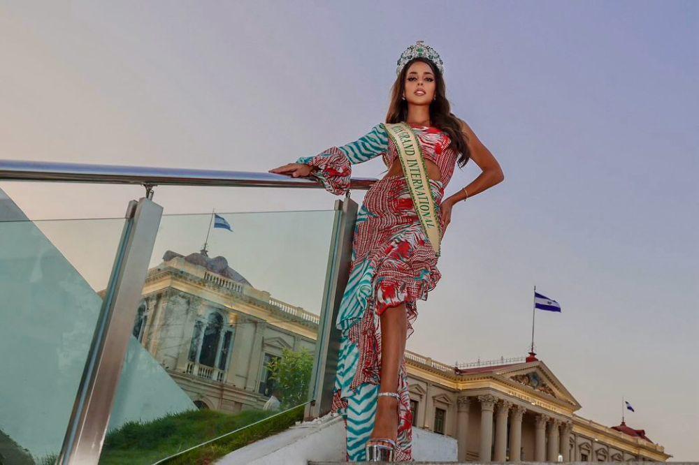 7 Potret Kunjungan Miss Grand International 2023 ke El Salvador