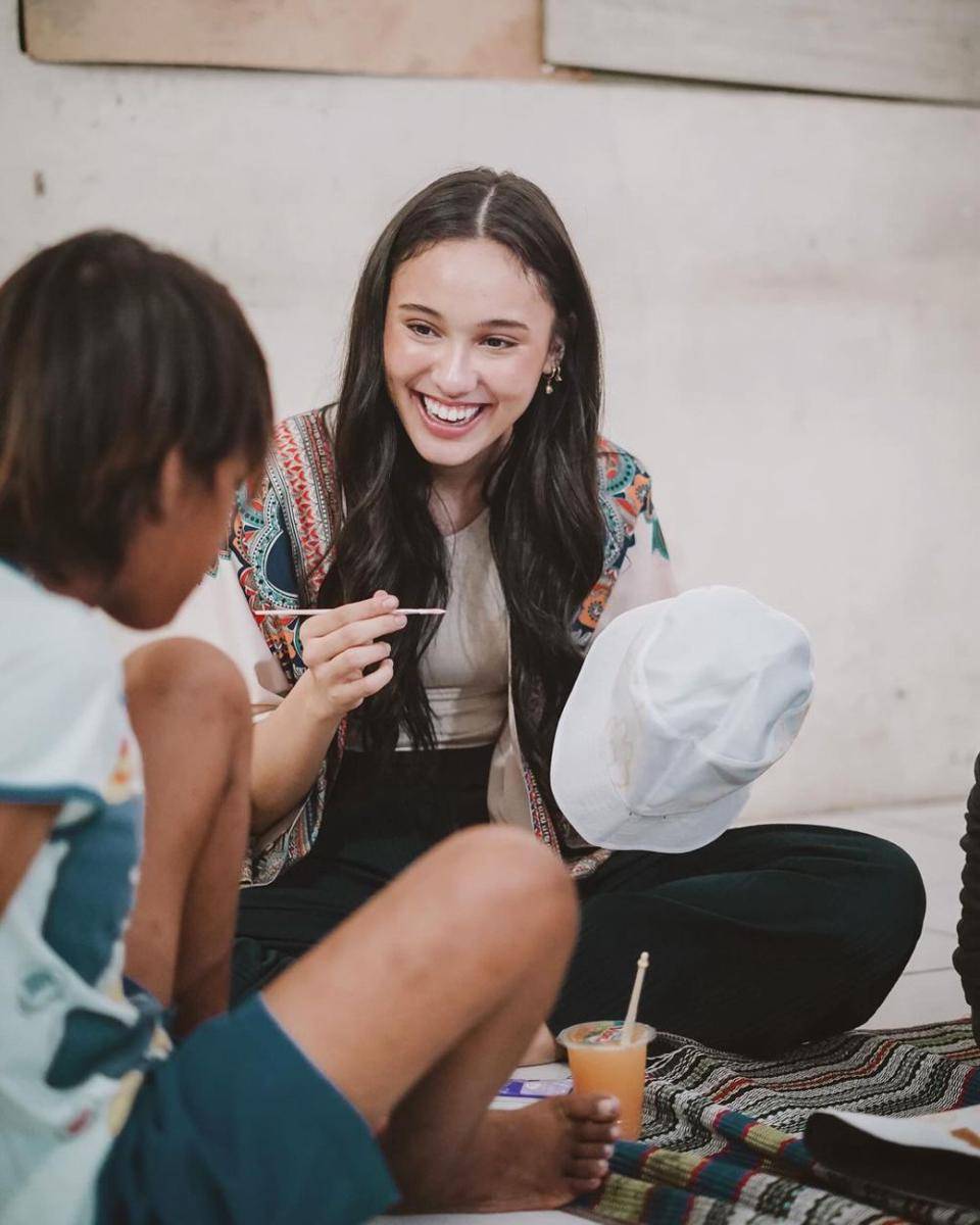 potret Yasmin Napper kunjungi rumah singgah ADHA di Solo (instagram.com/yasminnapper)