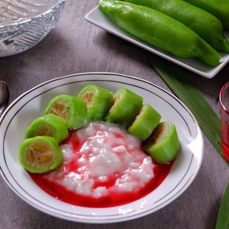 Pisang ijo (Instagram.com/boegis.kitchen)