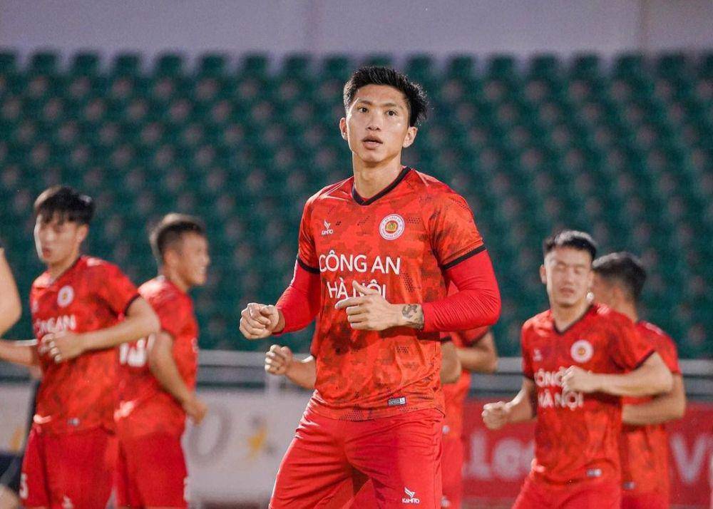 Doan Van Hau, pemain Vietnam (instagram.com/doanvanhau_1904)