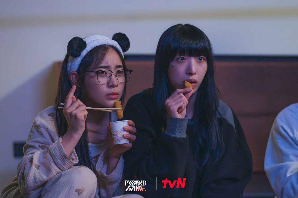 Oh Se Eun dan Ryu Da In di Pyramid Game (twitter.com/tvN_Asia)
