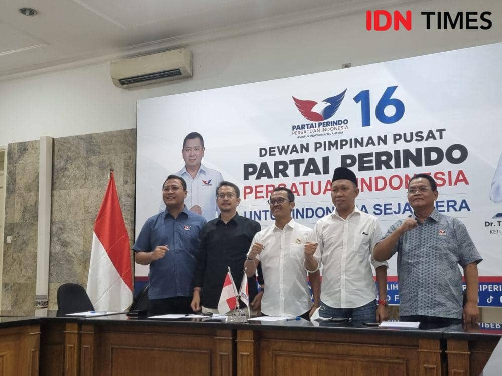 Konferensi pers DPP Perindo (IDN Times/Ilman Nafi'an)