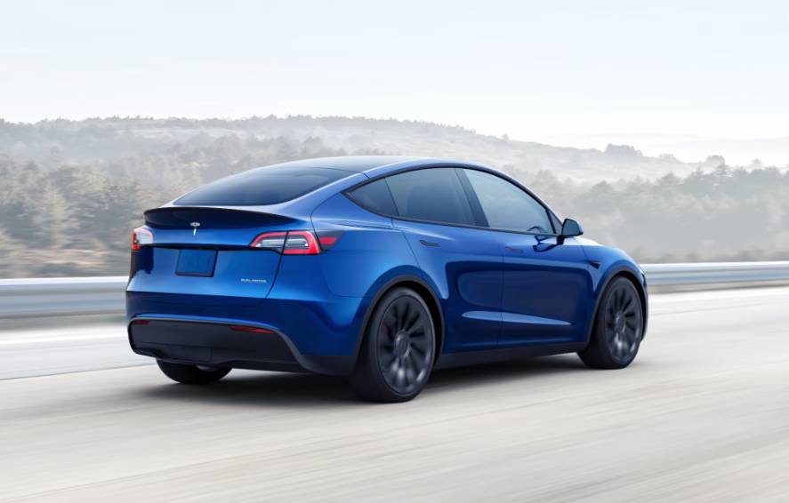 Mobil listrik Tesla Model Y (Teslatesla.com)