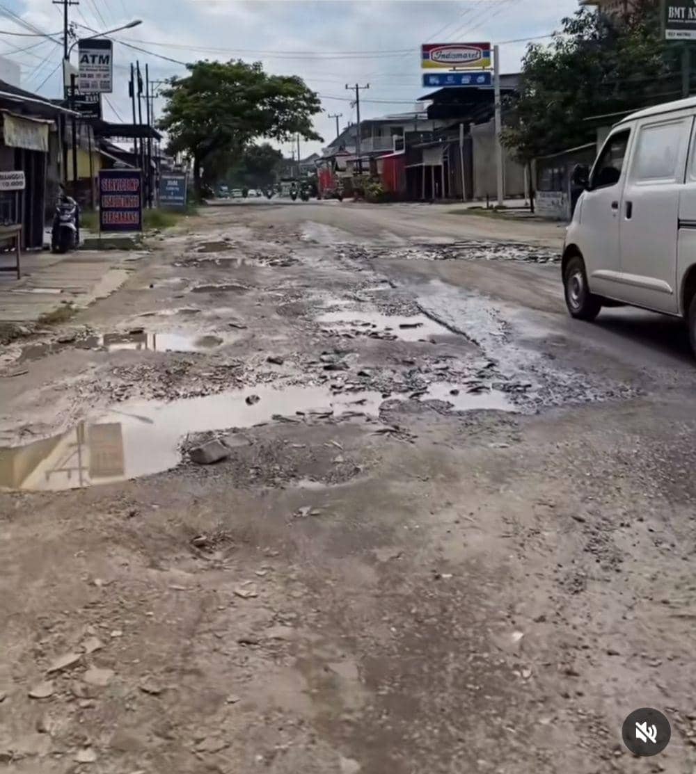Jalan Pattimura Metro Akhirnya Diperbaiki, Pemprov Kucur Rp9,3 Miliar