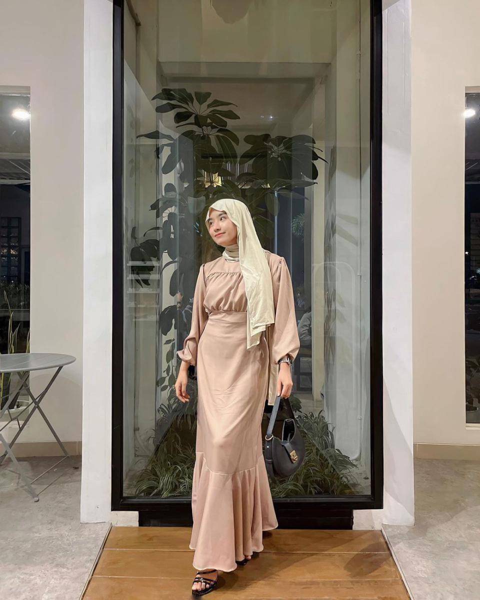 inspirasi OOTD ala Zakila Angel (instagram.com/bbyjiangel_)