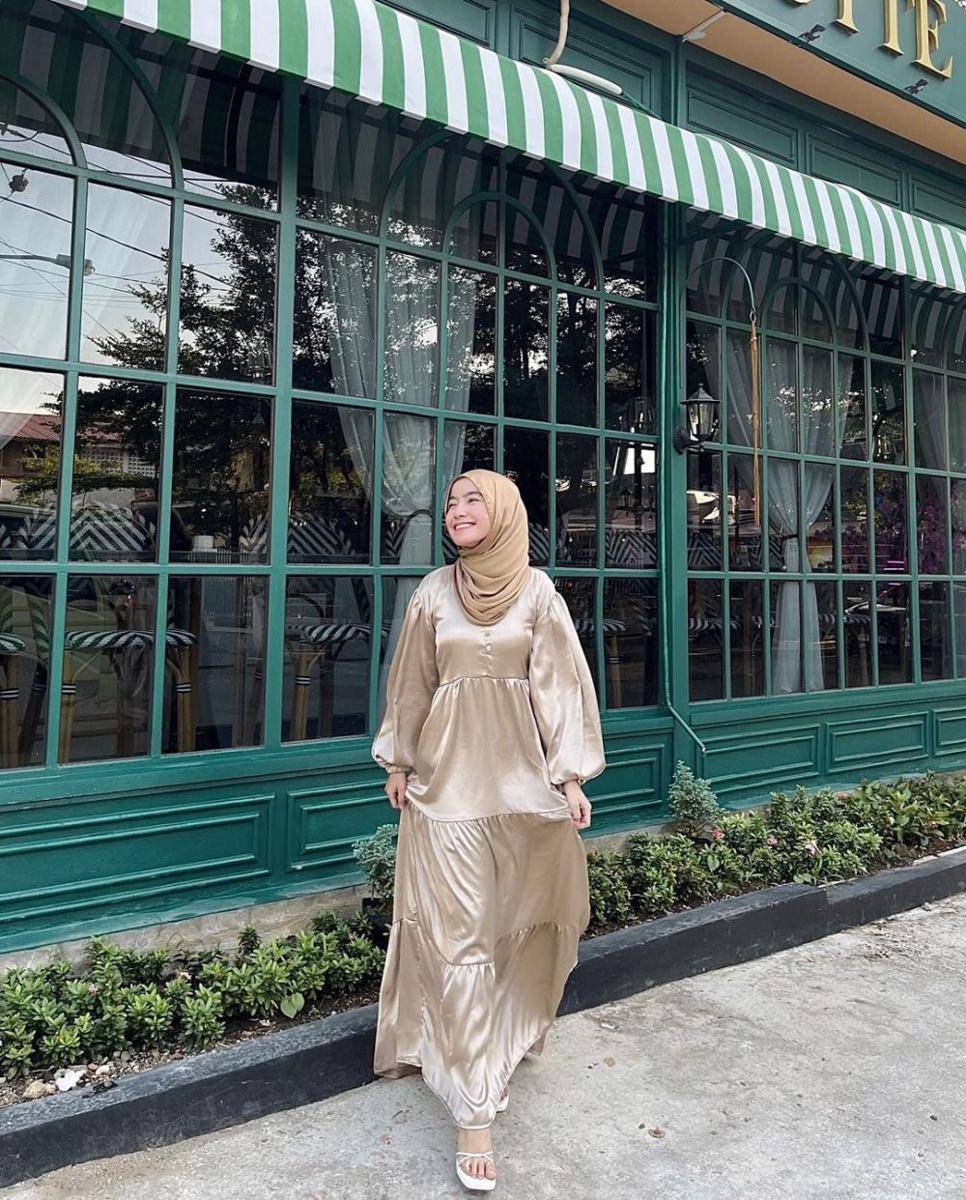 inspirasi OOTD ala Zakila Angel (instagram.com/bbyjiangel_)