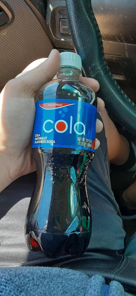 potret minuman mirip Pepsi (reddit.com/user/Snow_Fox_Media_YT)