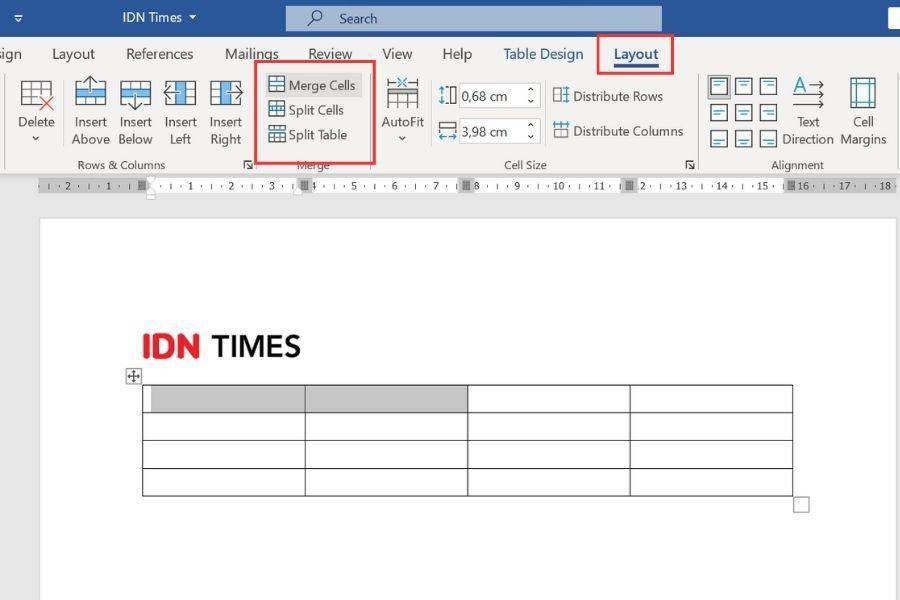 ilustrasi cara menggabungkan sel atau merge di Word (IDN Times/Laili)