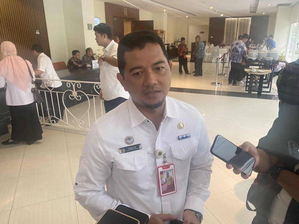 Ikhrom Muftesar, ASN Pemkot Banjarmasin