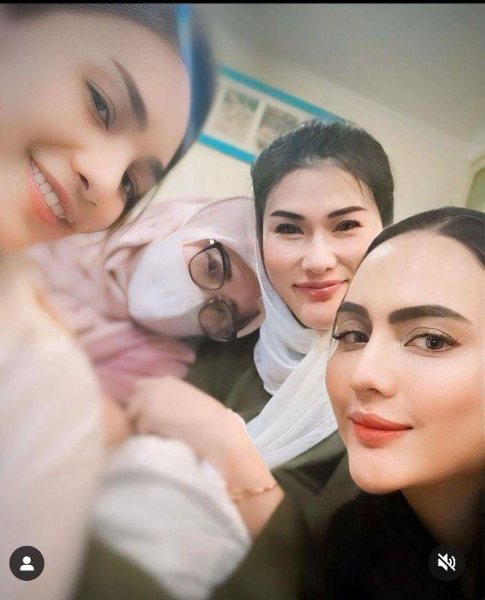 Violenzia Jean dan Stevi (Instagram.com/anggitasari612)