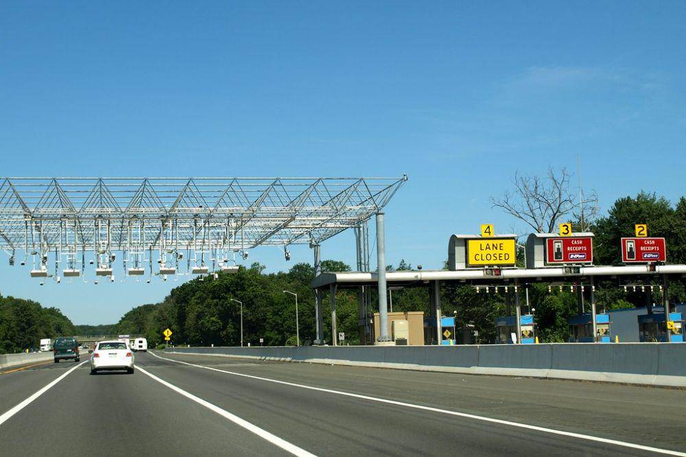 Jalan Tol Negara Bagian New York, Amerika Serikat (flickr.com)