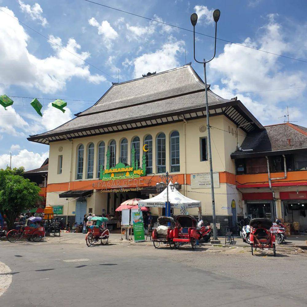 pasar gede solo (instagram.com/rachmatgeo)