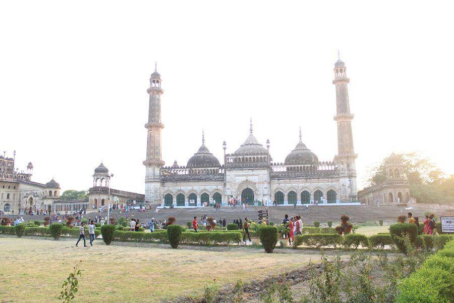 Bara Imambara, Lucknow (unsplash.com/@rhythmiccreations)