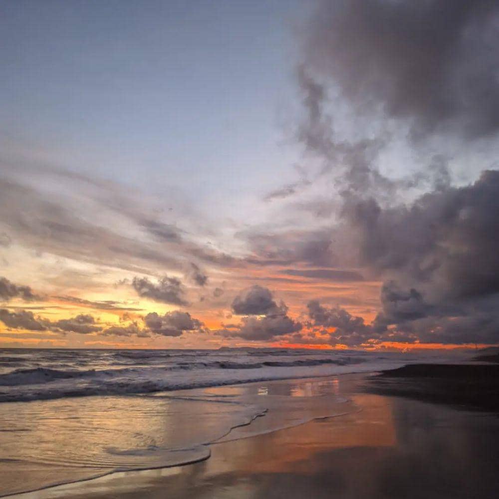 Pantai Sidayu Indah (instagram.com/pantaisidayu)
