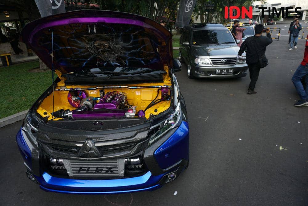 Nasmoco NgabubuDrive di parkir Plaza Ambarrukmo. (IDN Times/Herlambang Jati Kusumo)