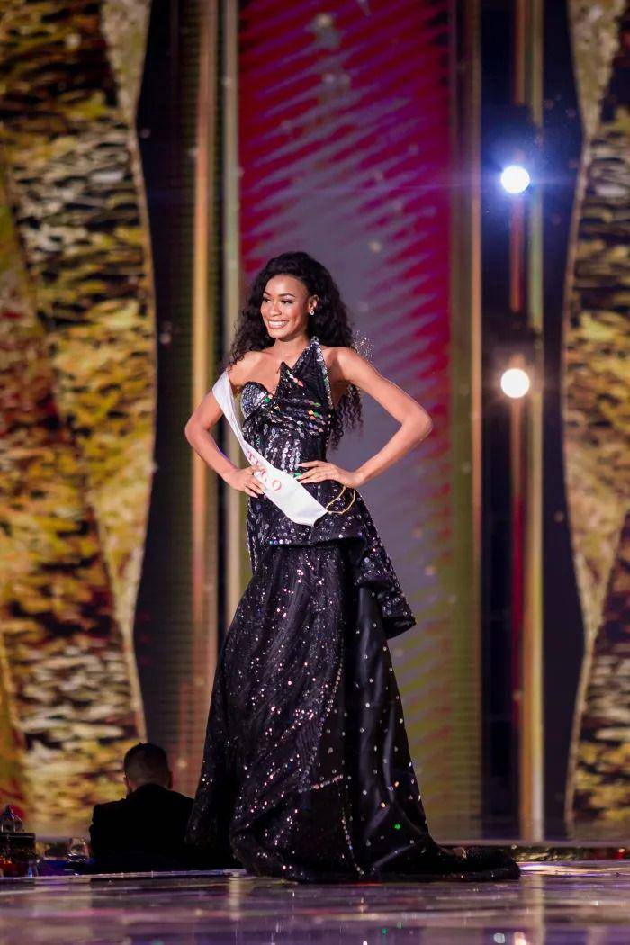 Potret Finalis dari Afrika di Sesi Gaun Malam Final Miss World 2024 (missworld.com)