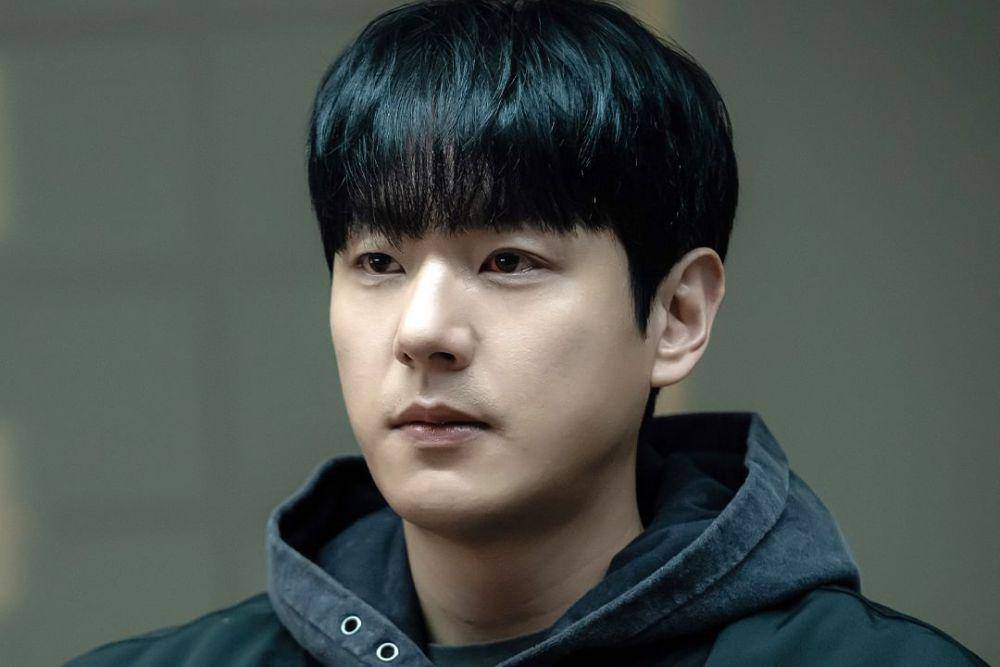 still cut drama Flex X Cop (instagram.com/sbsdrama.official)