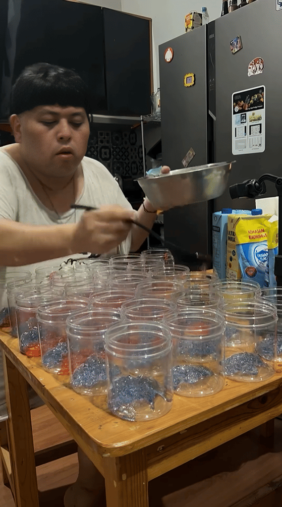 potret Papham jualan sop buah saat Ramadan (instagram.com/papham)